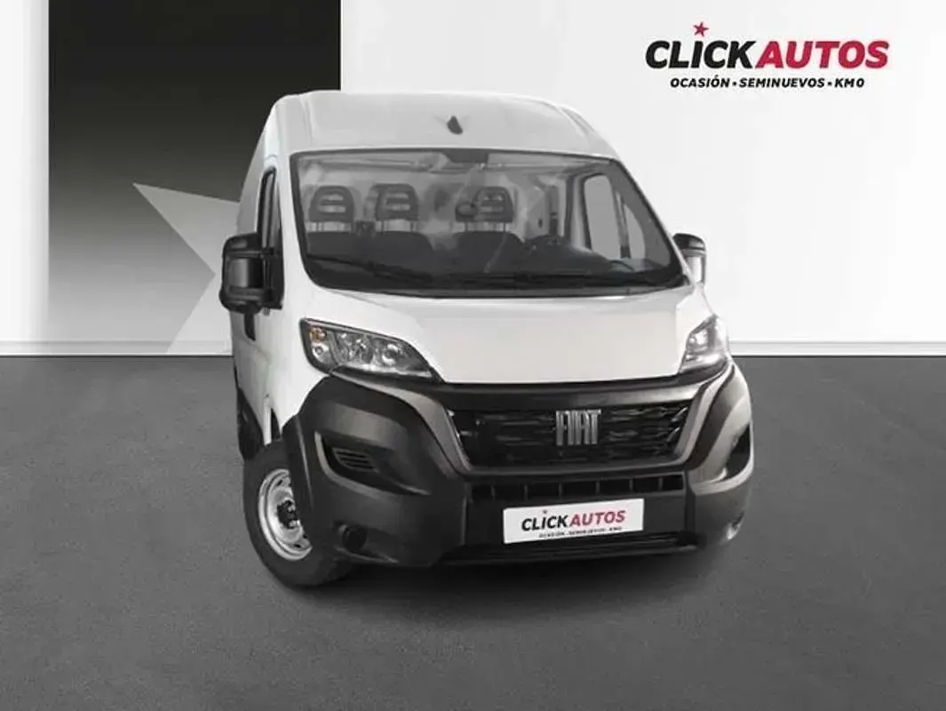 Usado Fiat Ducato 140 CV (102 kW) 2023 Blanco Van