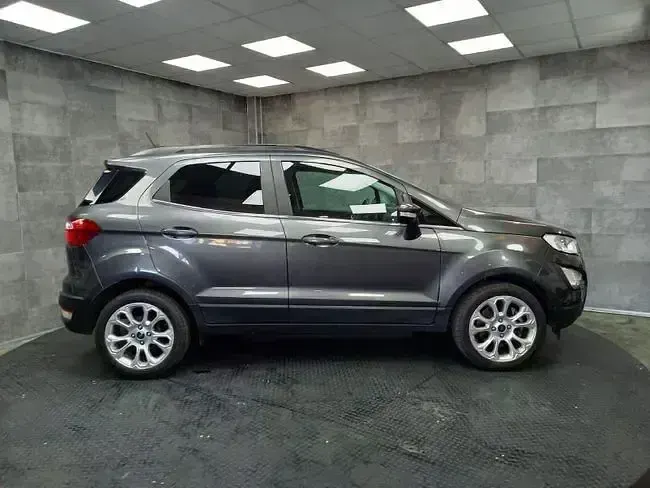 Usado Ford Ecosport Titanium 125 CV (91 kW) 2023 Gris SUV