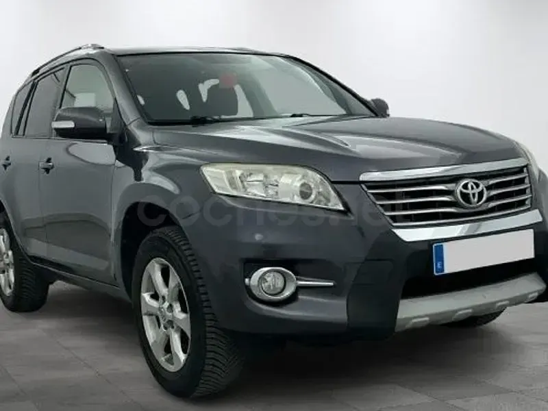 Usado Toyota RAV4 Advance 150 CV (110 kW) 2011 Gris / plata SUV