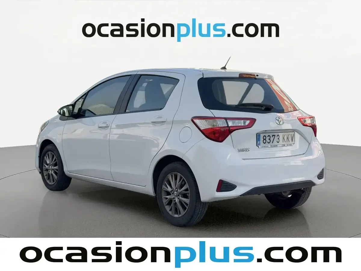 Usado Toyota Yaris Active 69 CV (50 kW) 2018 Blanco