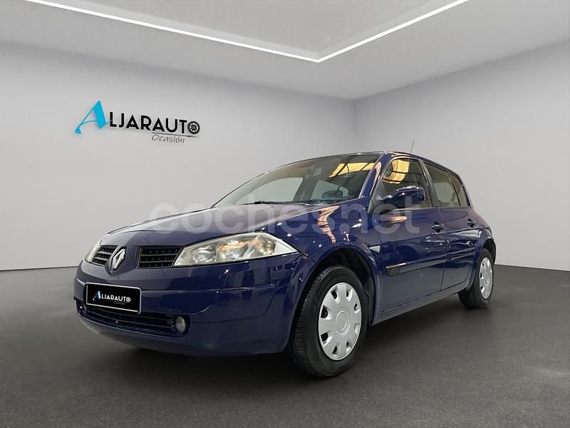 Azul Usado 2005 Renault Mégane II Authentique Berlina | 2490 € (Precio justo) - Imagen 1/4