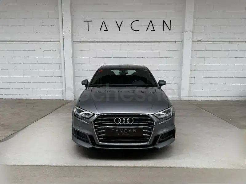 Usado Audi A3 S-Line 116 CV (85 kW) 2017 Gris / plata Berlina