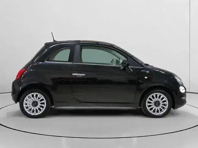 Usado Fiat 500 Dolcevita 70 CV (51 kW) 2023 Negro Utilitario