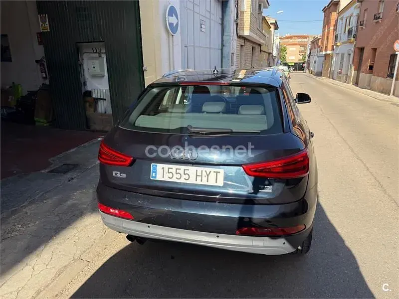 Usado Audi Q3 Advanced 140 CV (102 kW) 2014 Negro SUV