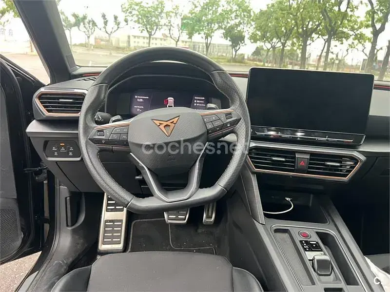 Usado Cupra Leon VZ 245 CV (180 kW) 2024 Negro Familiar