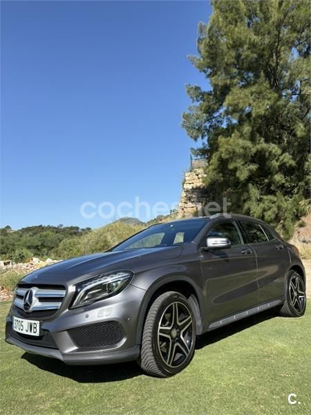 Gris / plata Usado 2017 Mercedes GLA220 AMG line SUV | 22.999 € (Precio justo) - Imagen 1/4