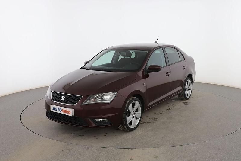 Rojo Usado 2013 Seat Toledo Style Berlina | 9199 € (Un poco caro) - Imagen 1/4