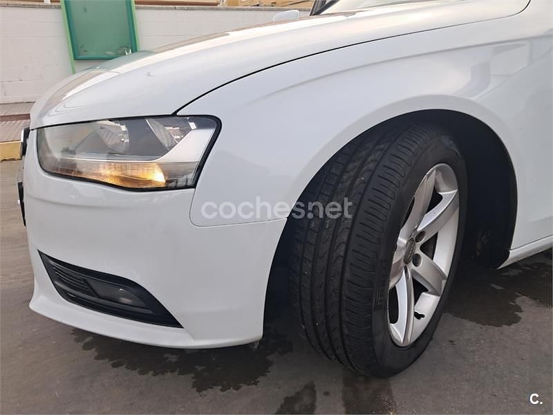 Usado Audi A4 136 CV (100 kW) 2013 Blanco Familiar