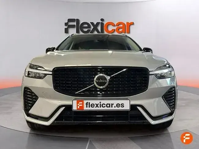 Usado Volvo XC60 Ultimate 197 CV (144 kW) 2024 Gris SUV
