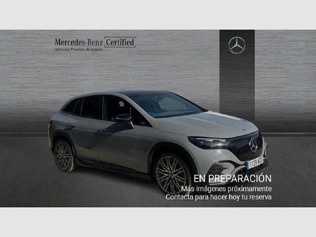 Usado Mercedes EQE350 214 kW (292 CV) 2023 Manufaktur gris alpino