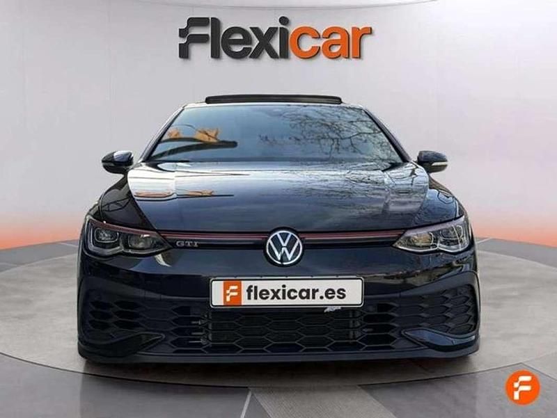 Usado VW Golf VIII GTI 301 CV (221 kW) 2022 Negro Utilitario