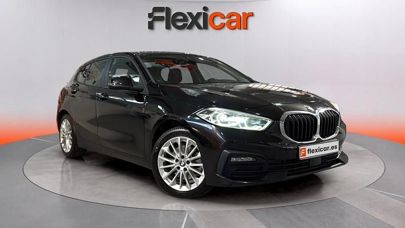 Usado BMW 118 140 CV (102 kW) 2020 Negro Utilitario
