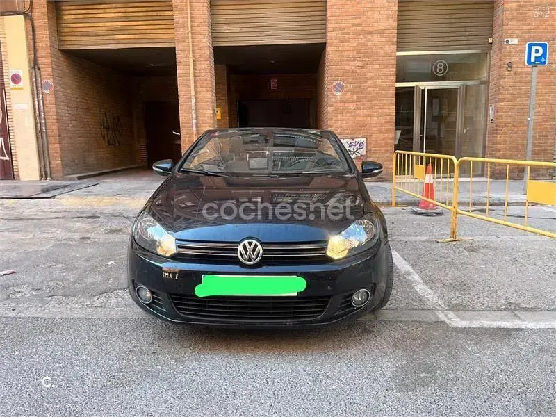Usado VW Golf Cabriolet 105 CV (77 kW) 2012 Negro Descapotable