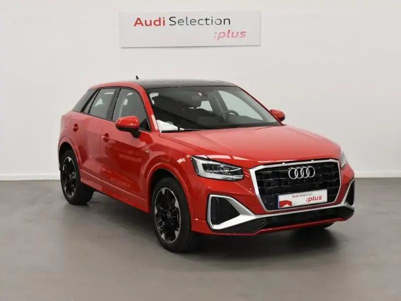Rojo Usado 2024 Audi Q2 Advanced Plus SUV | 32.990 € (Un poco caro) - Imagen 1/4