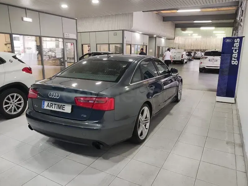 Usado Audi A6 S-Line 204 CV (150 kW) 2012 Gris / plata Berlina