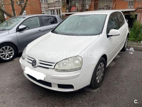 Usado VW Golf IV Conceptline 75 CV (55 kW) 2005 Blanco Berlina