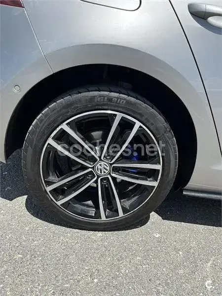 Usado VW Golf VII GTE 204 CV (150 kW) 2015 Gris / plata Berlina
