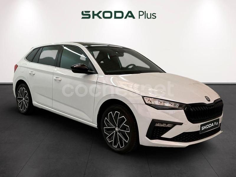 Blanco Usado 2025 Skoda Scala Utilitario | 24.990 € (Caro) - Imagen 1/4