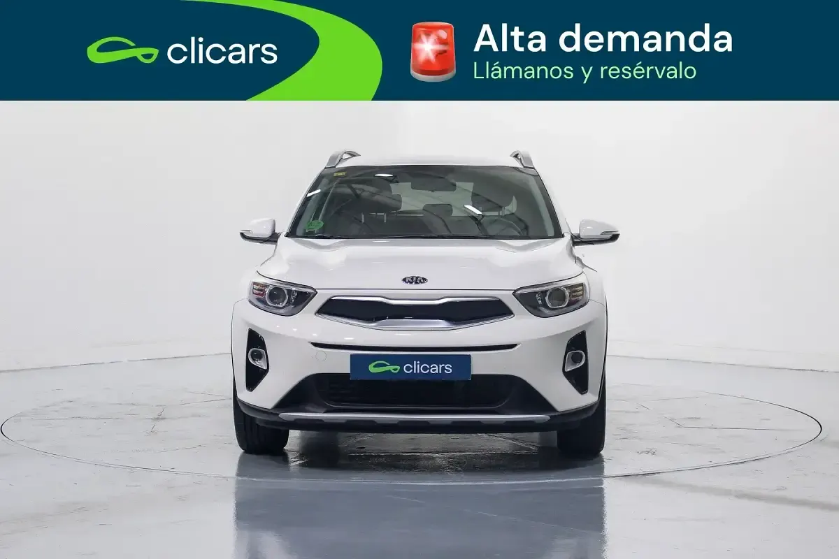 Usado Kia Stonic 100 CV (73 kW) 2020 Blanco SUV