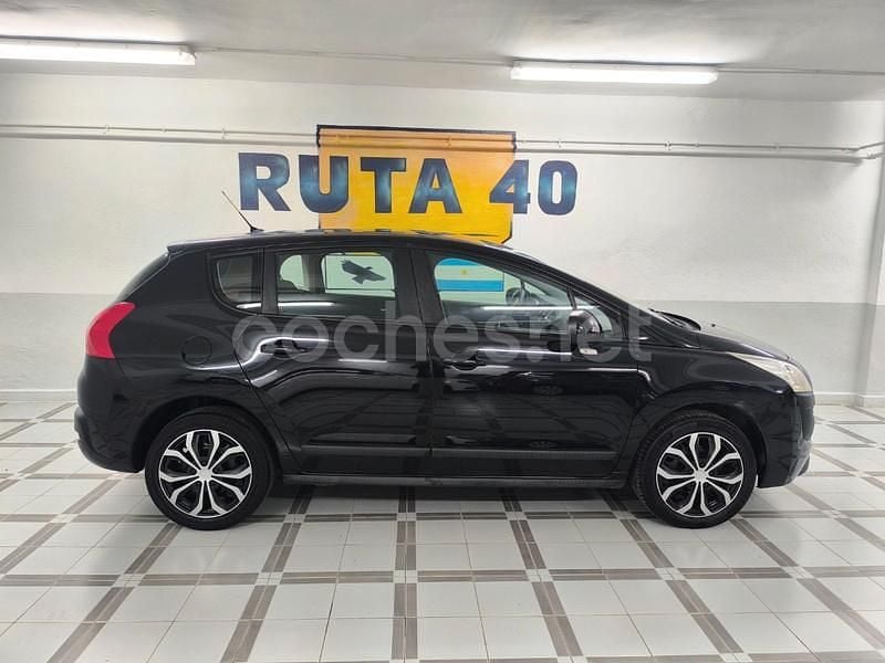 Usado Peugeot 3008 110 CV (80 kW) 2010 Negro Berlina