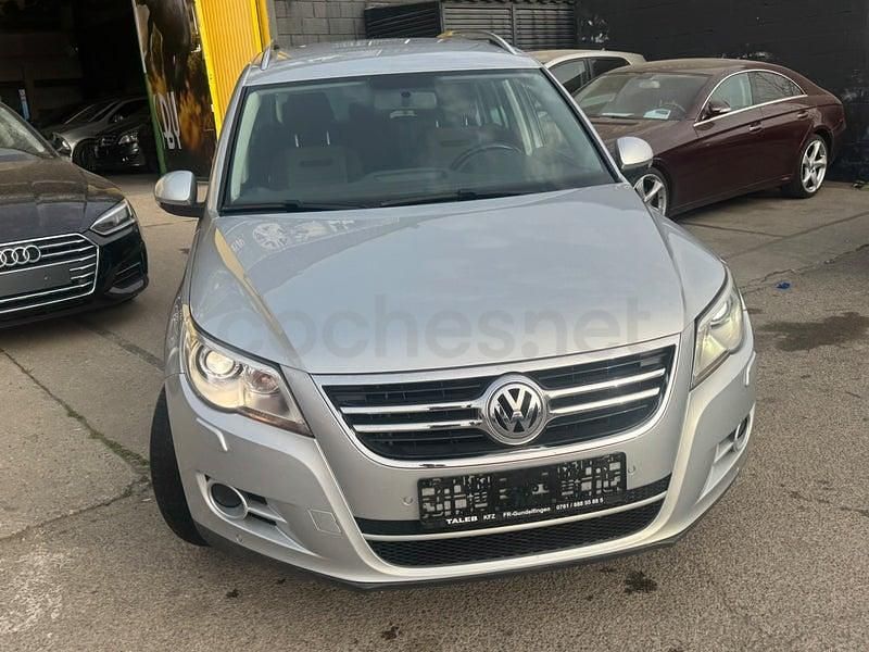Usado VW Tiguan 140 CV (102 kW) 2009 Gris / plata SUV
