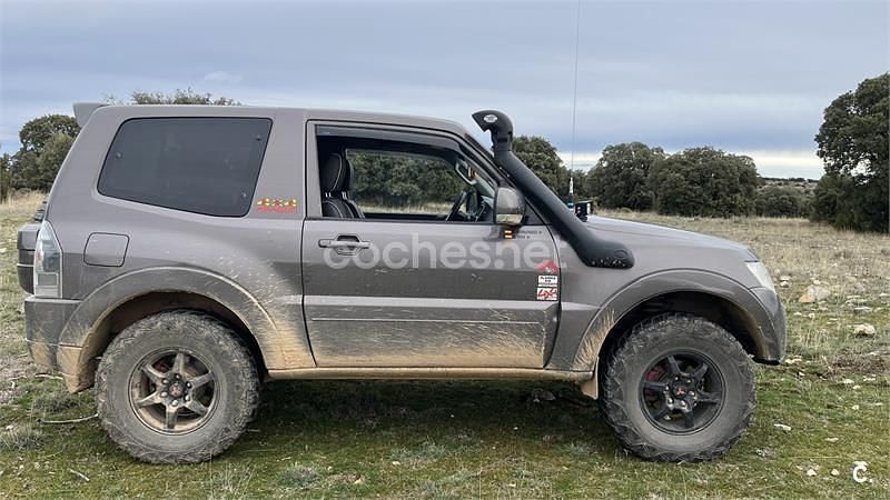 Usado Mitsubishi Montero Spirit 200 CV (147 kW) 2010 Marrón SUV