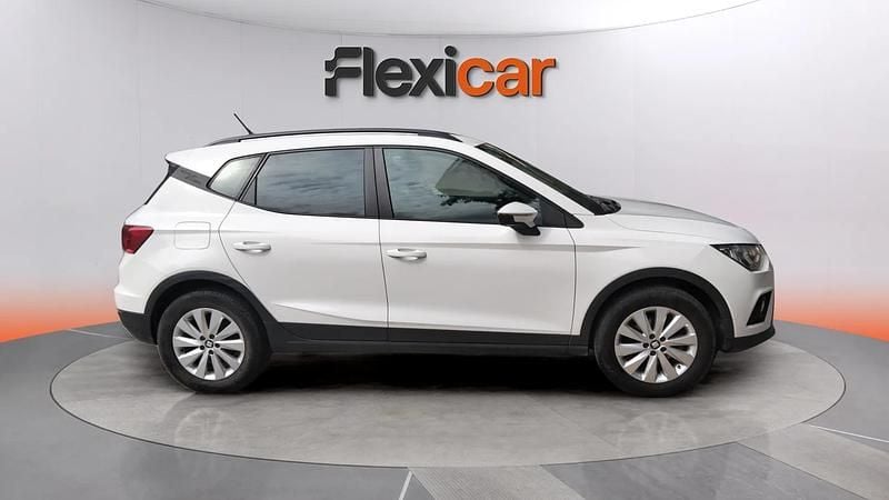 Usado Seat Arona Style 95 CV (69 kW) 2019 Blanco SUV