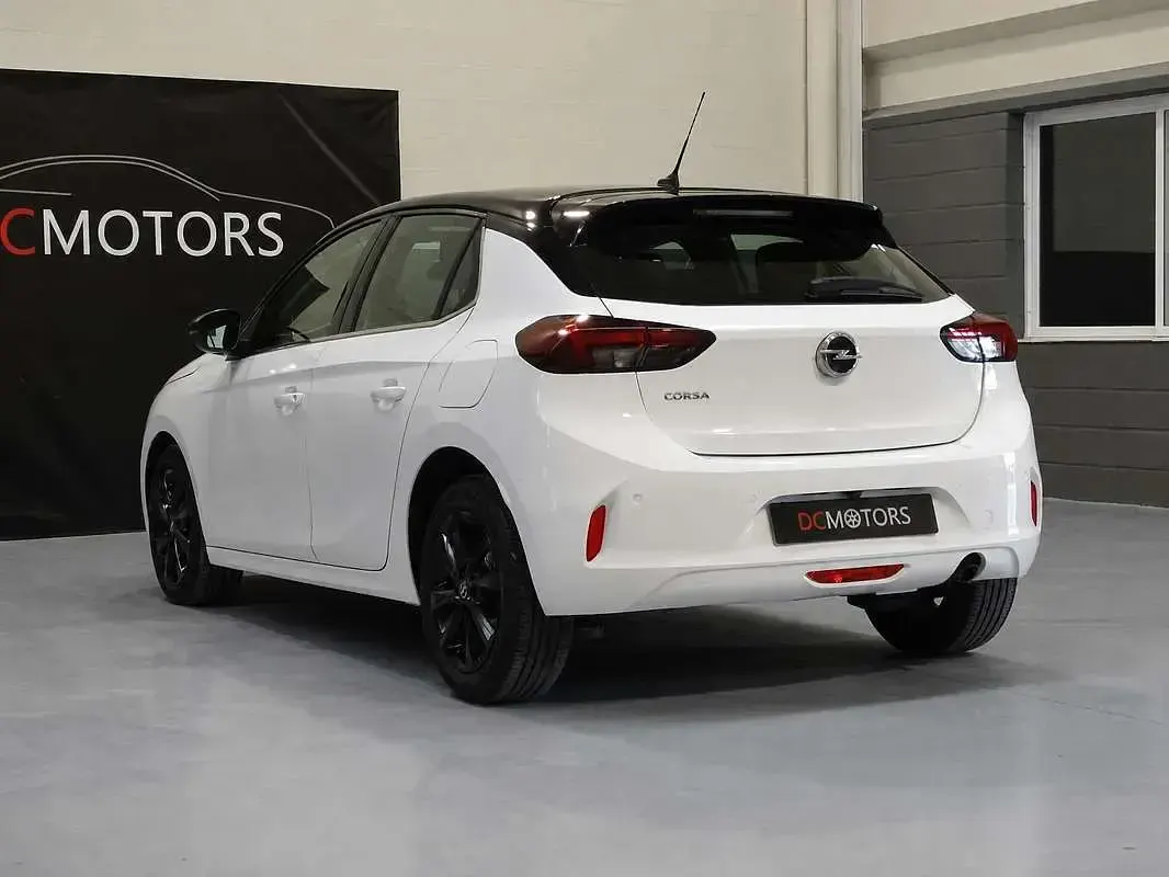 Usado Opel Corsa Elegance 101 CV (74 kW) 2021 Utilitario