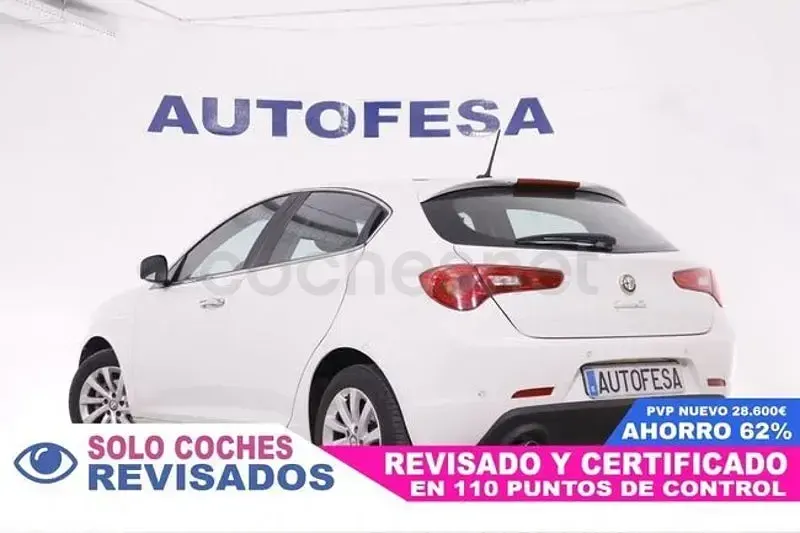 Usado Alfa Romeo Giulietta Progression 105 CV (77 kW) 2016 Blanco Utilitario