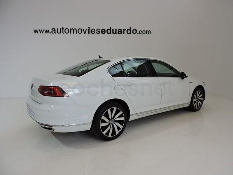 Usado VW Passat GTE 218 CV (160 kW) 2017 Blanco Berlina