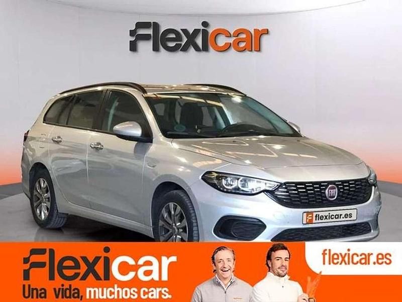 Gris Usado 2019 Fiat Tipo Easy Familiar | 8490 € (Buen precio) - Imagen 1/4