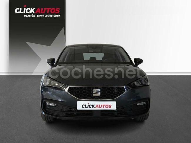 Usado Seat Leon Style 130 CV (95 kW) 2024 Gris Berlina