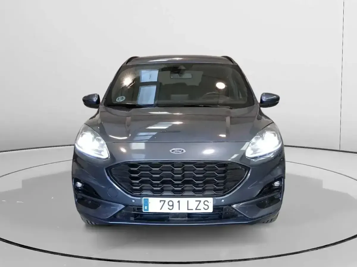 Usado Ford Kuga ST-Line 150 CV (110 kW) 2022 Azul SUV