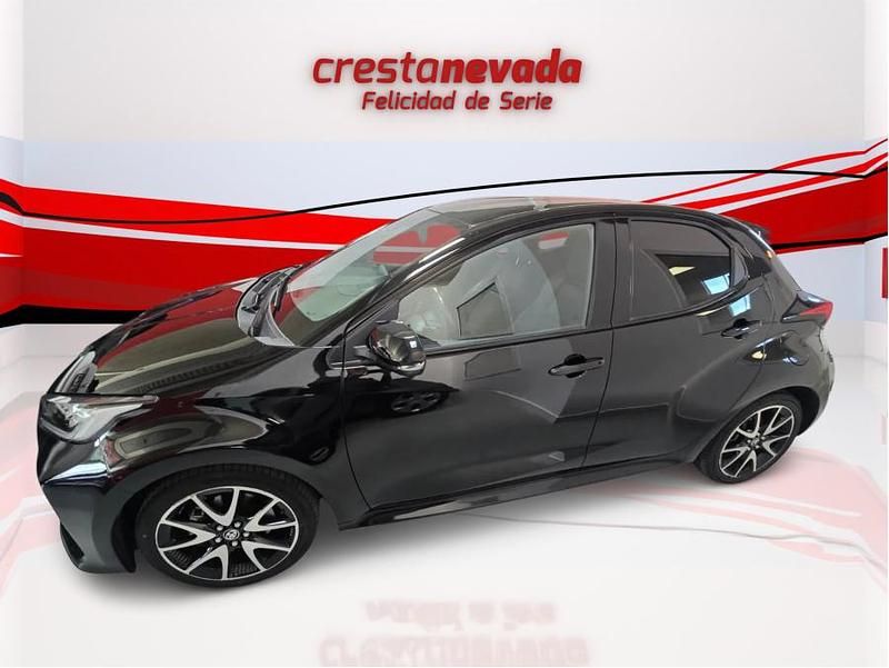 Usado Toyota Yaris Hybrid Style 120 CV (88 kW) 2021