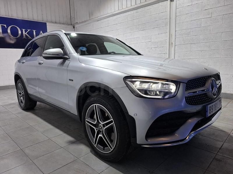Usado Mercedes GLC300e 313 HP (230 kW) 2021 Cinzento Coupé