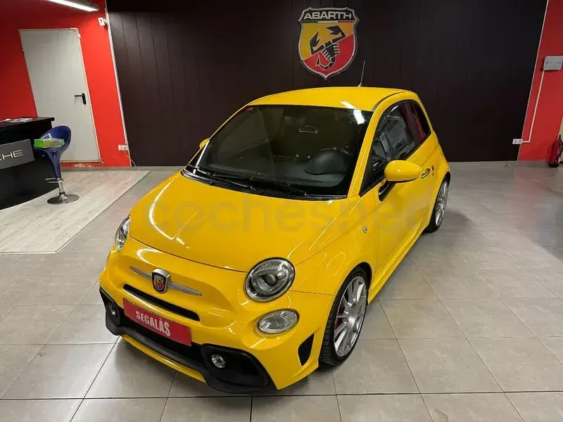Usado Abarth 595 145 CV (106 kW) 2017 Amarillo Berlina