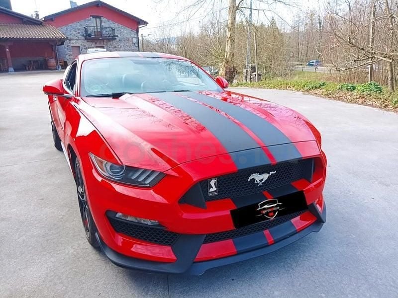 Usado Ford Mustang Fastback 310 CV (228 kW) 2016 Rojo Coupe
