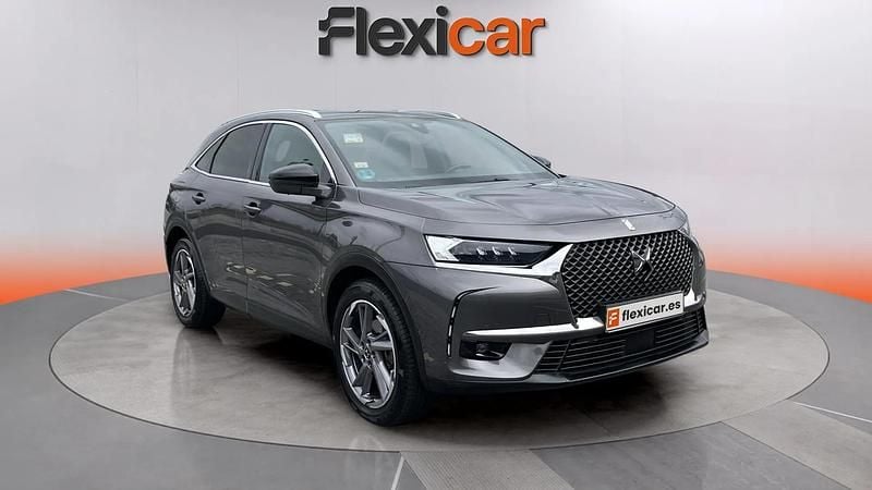 Usado DS Automobiles DS7 Crossback So Chic 180 CV (132 kW) 2020 Gris SUV