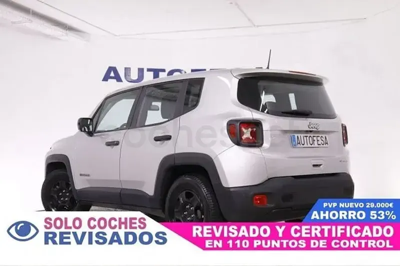 Usado Jeep Renegade Sport 120 CV (88 kW) 2018 Gris / plata SUV
