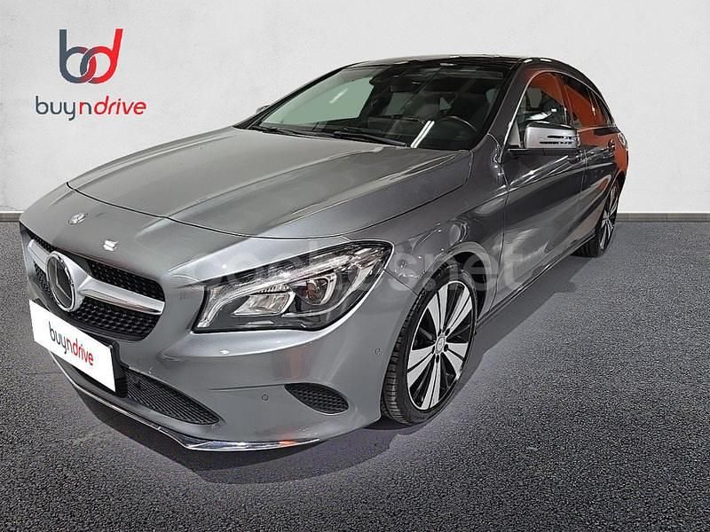 Gris / plata Usado 2016 Mercedes 200 Familiar | 22.990 € - Imagen 1/4