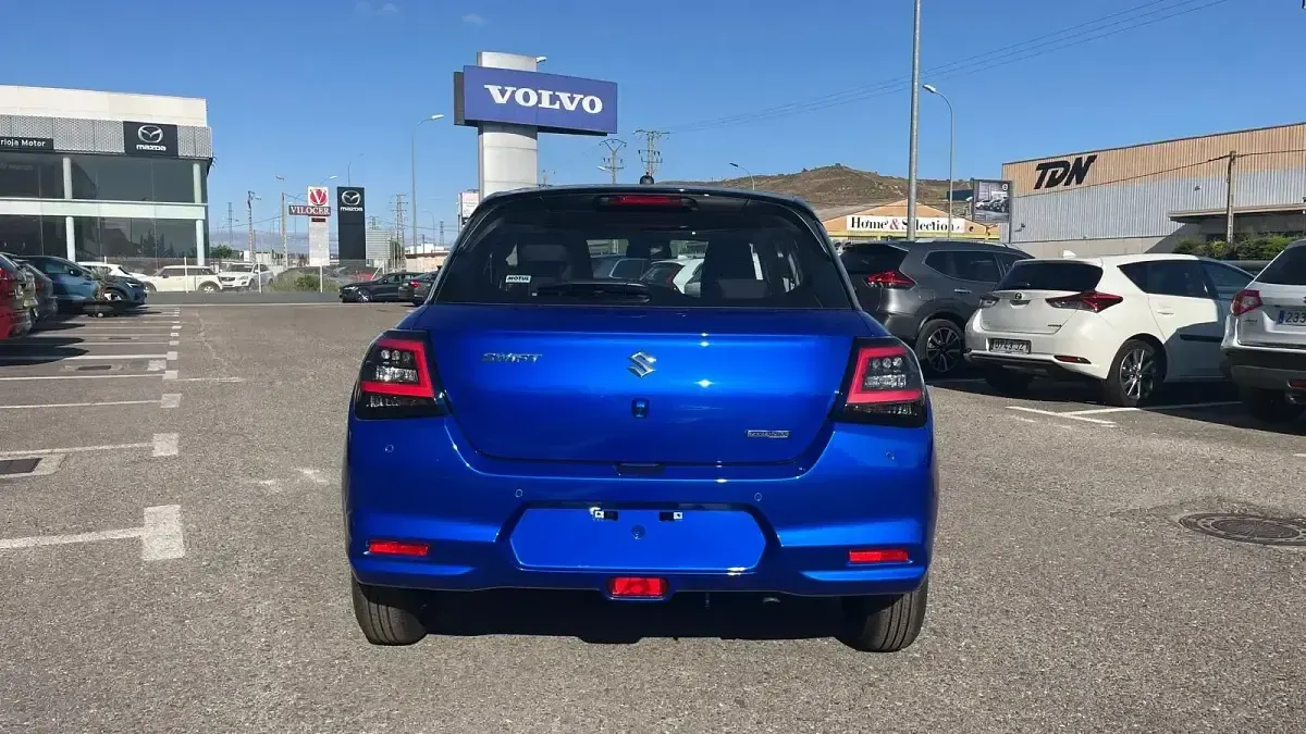 Usado Suzuki Swift 83 CV (61 kW) 2024 Otro Utilitario