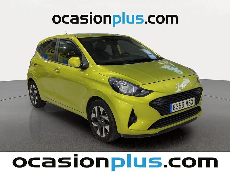 Usado Hyundai i10 67 CV (49 kW) 2024 Verde Utilitario