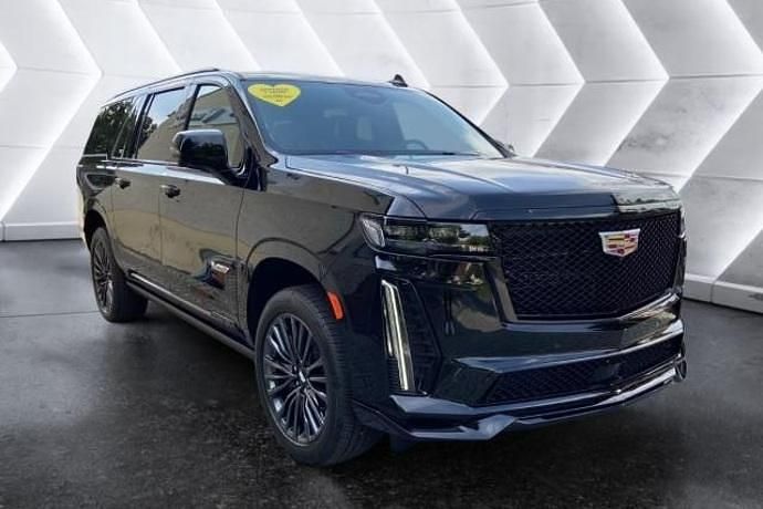 Usado Cadillac Escalade 689 CV (506 kW) 2023 Gris SUV