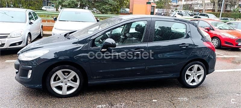 Usado Peugeot 308 Premium 150 HP (110 kW) 2007 Preto Citadino