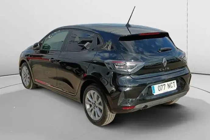 Usado Renault Clio Evolution 101 CV (74 kW) 2025 Utilitario