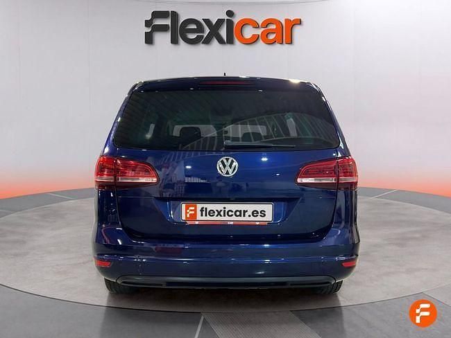 Usado VW Sharan Advance 150 CV (110 kW) 2020 Azul Monovolumen