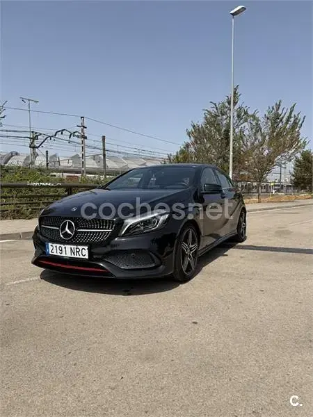 Usado Mercedes A250 218 CV (160 kW) 2018 Negro Berlina