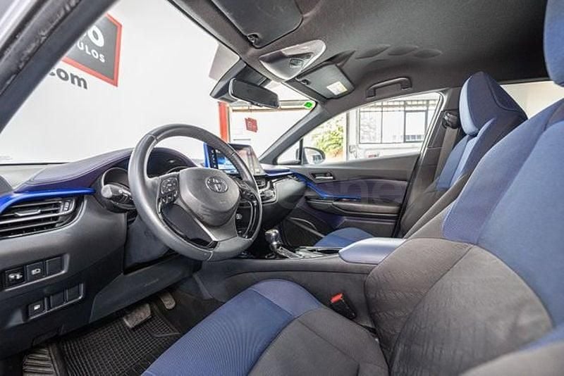 Usado Toyota C-HR Advance 122 CV (89 kW) 2017 Gris SUV