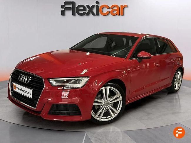 Usado Audi A3 S-Line 116 CV (85 kW) 2019 Rojo Berlina