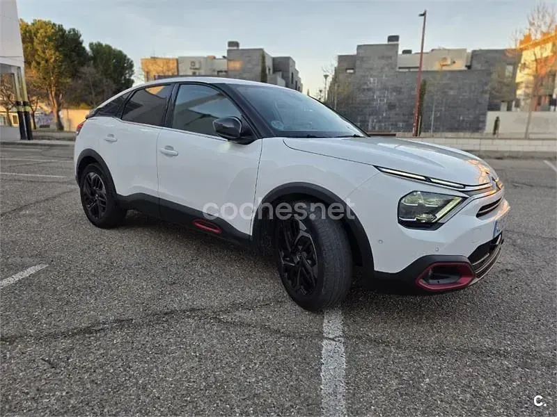 Usado Citroën C4 Shine 130 CV (95 kW) 2021 Blanco Berlina